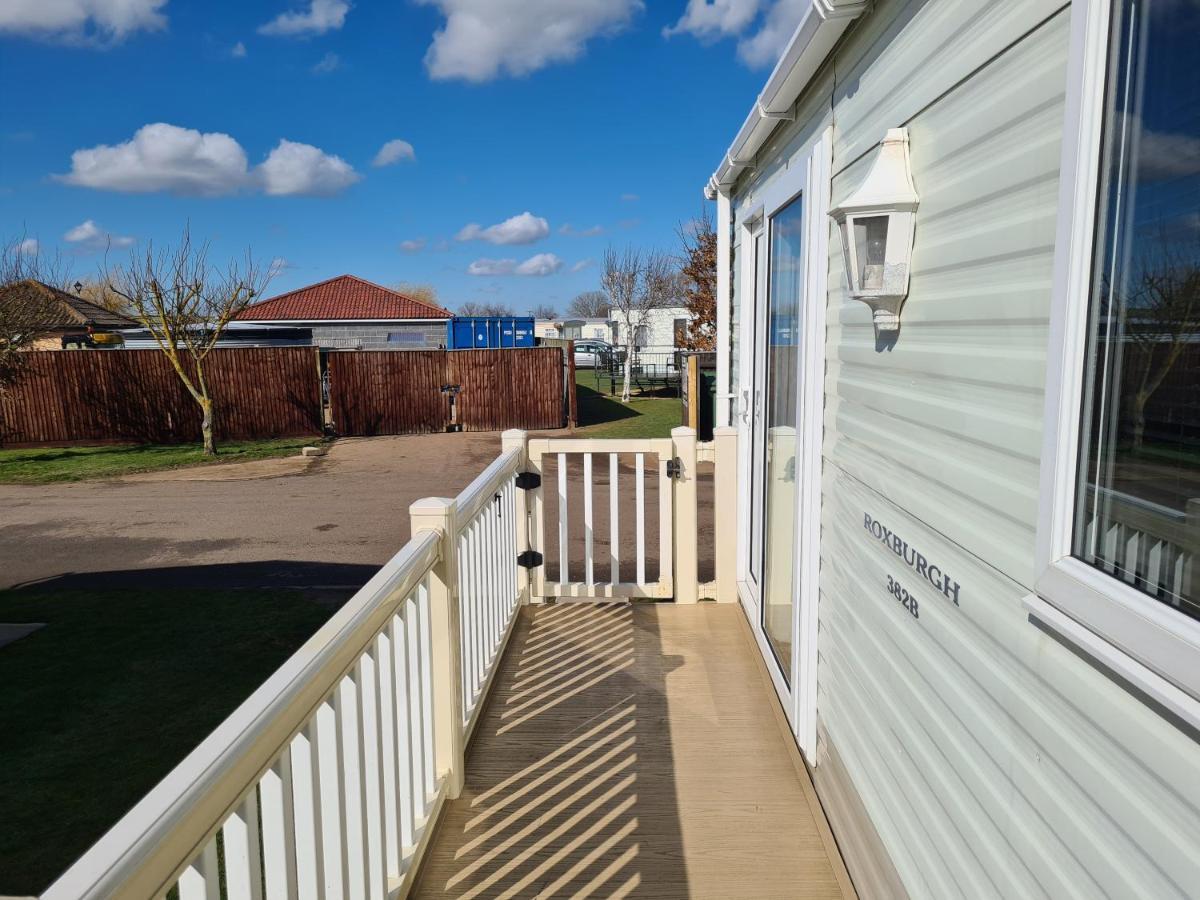 6 Berth Central Heated On The Chase Roxburgh Free Wifi 英戈尔德梅尔斯 外观 照片