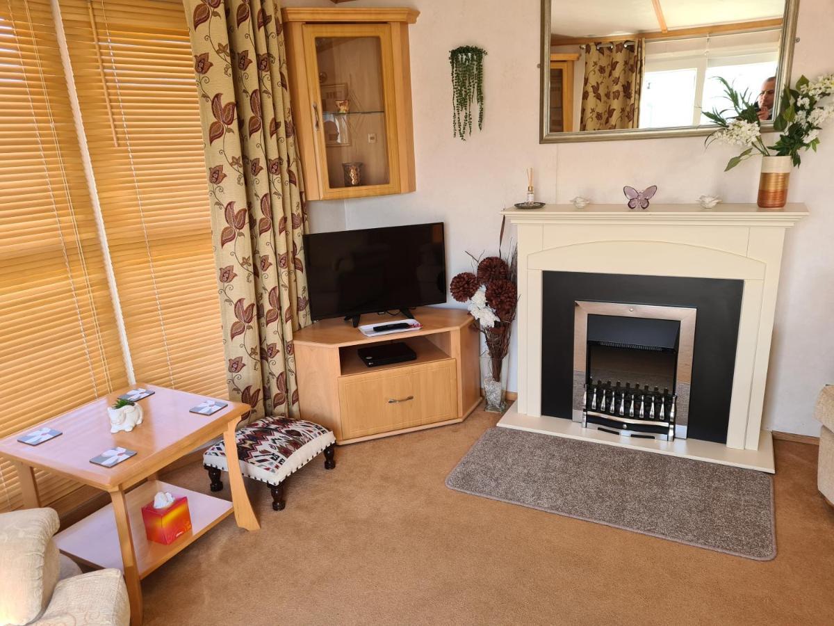 6 Berth Central Heated On The Chase Roxburgh Free Wifi 英戈尔德梅尔斯 外观 照片